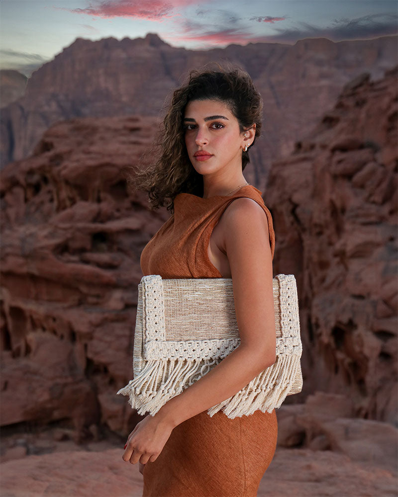 Alia macrame